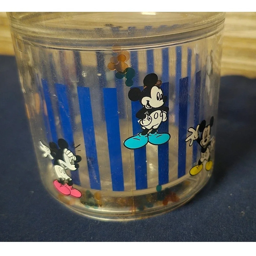 Disney vertical tumbler piece